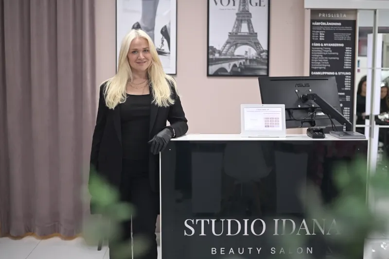 Studio IDANA cashier